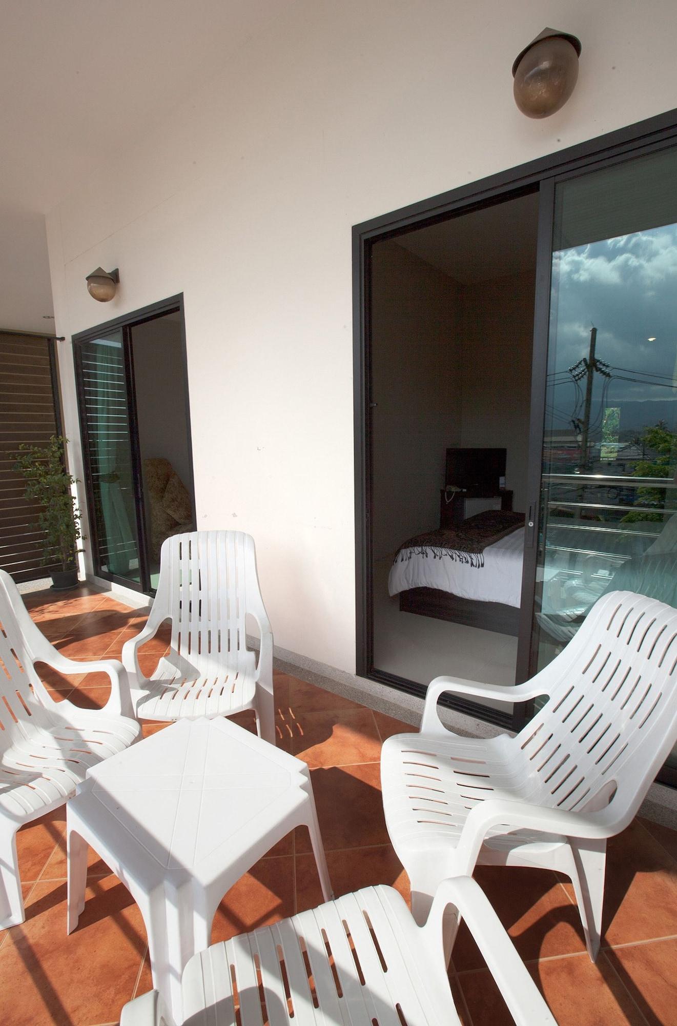 Green Residence Hotel Bang Rak Beach  Extérieur photo